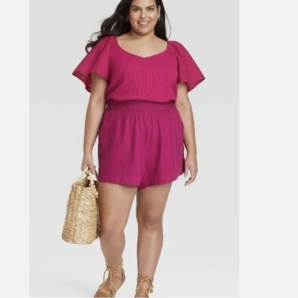 Ava & Viv Flutter Short Sleeve Ribbed Top